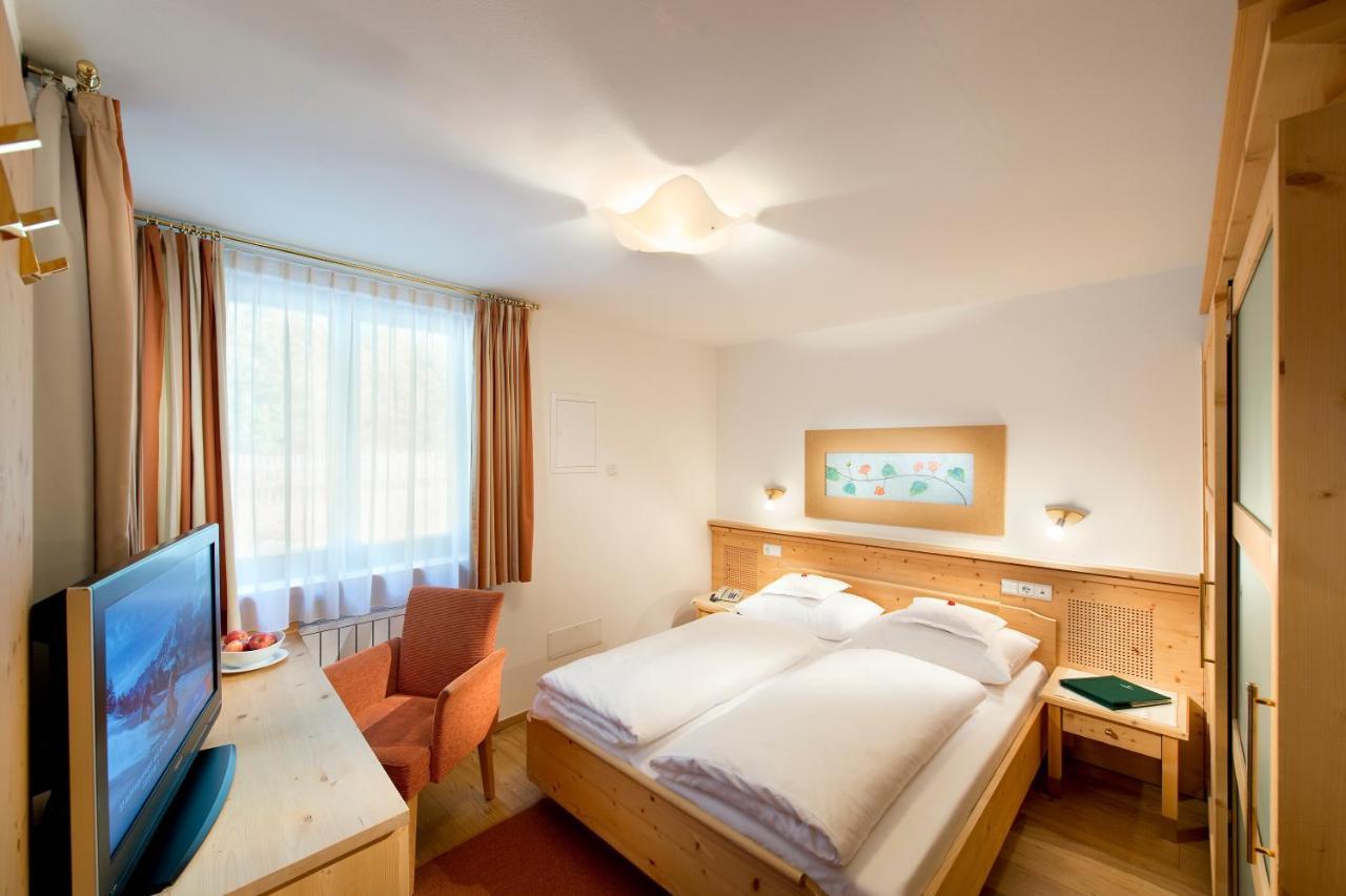 Naturhotel Leitlhof Сан Кандидо Екстериор снимка